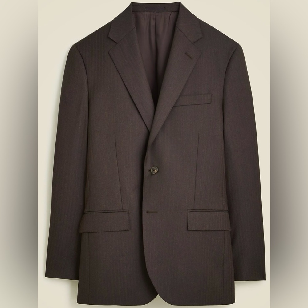 Crosby Classic-fit suit jacket (44R) & pant (34x32) in lightweight Italian wool